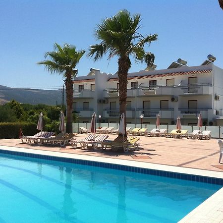 העיירה קוס Sandy'S Studios Apartments & Log-Villas מראה חיצוני תמונה